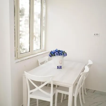 Гостевой дом Terrazzo San Felice 3*